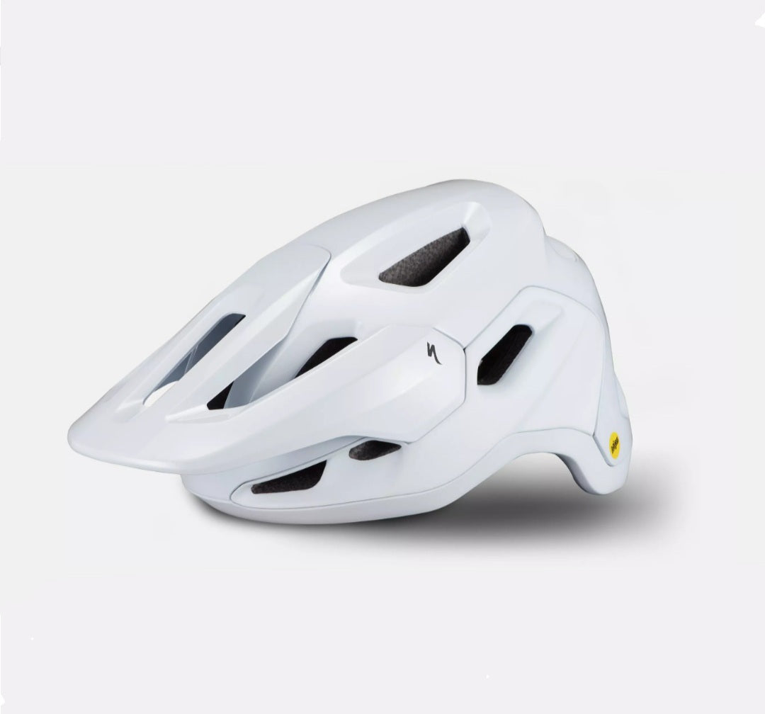 SPECIALIZED. Tactic 4- White